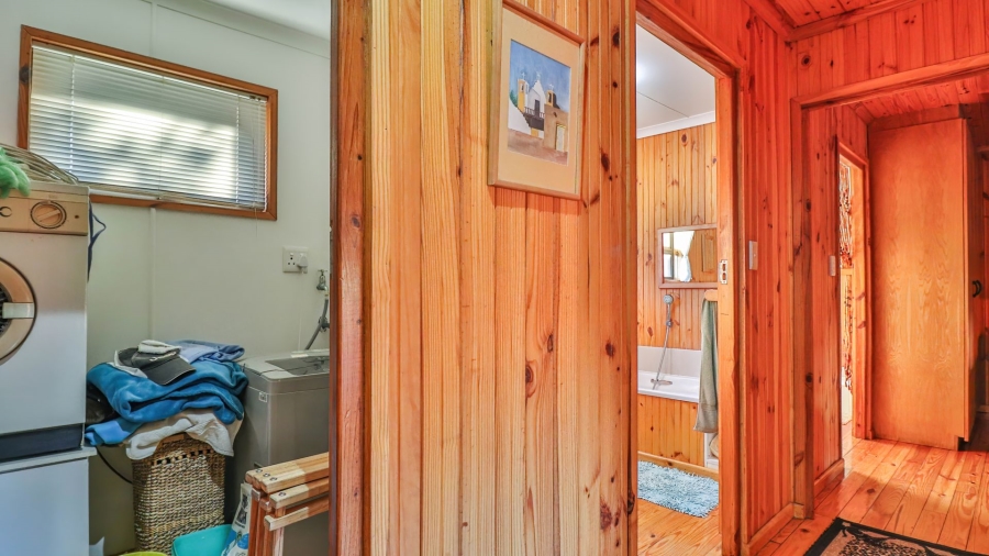 3 Bedroom Property for Sale in Stilbaai Wes Western Cape